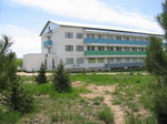 Главный корпус пансионата Тулпар на озере Иссык-Куль в Киргизии